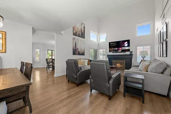 2040 Redwood, Vista, CA 92081