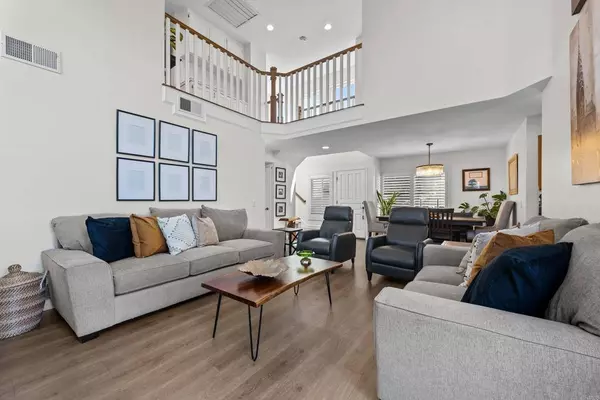 2040 Redwood, Vista, CA 92081