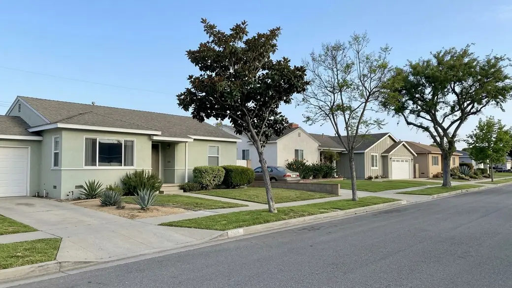 Real Estate Commissions in Lakewood, CA: Who Pays and What to Expect in 2026