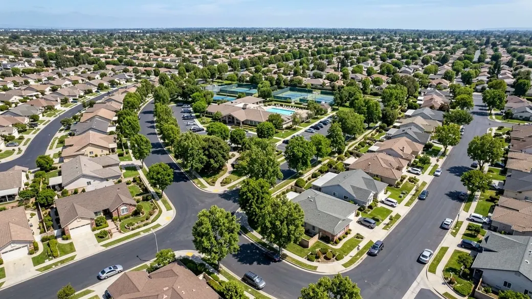 Exploring 55+ and Retirement Communities in Lakewood, CA for 2026