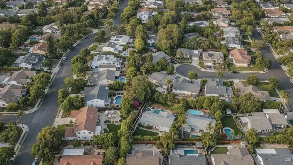 What to Expect When Buying a Home in The Plaza, Long Beach, CA