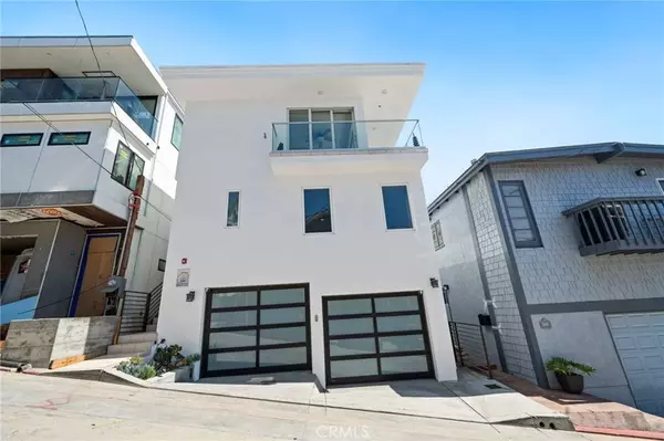 210 El Porto ST, Manhattan Beach, CA 90266