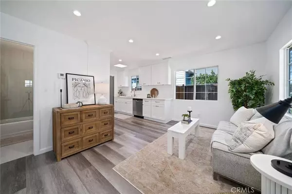 4110 E Vermont ST, Long Beach, CA 90814