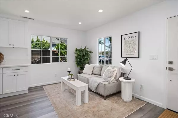 4110 E Vermont ST, Long Beach, CA 90814