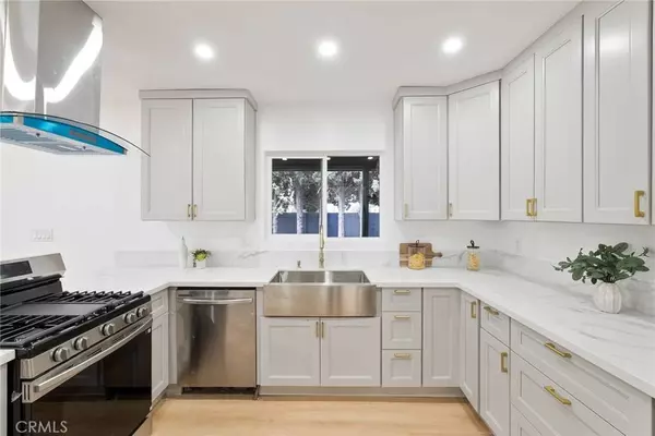 13072 E Binnacle AVE, Orange, CA 92868