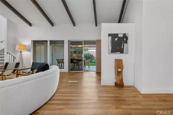 5360 E El Jardin ST, Long Beach, CA 90815