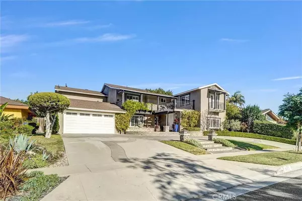 4121 Country Club DR, Lakewood, CA 90712