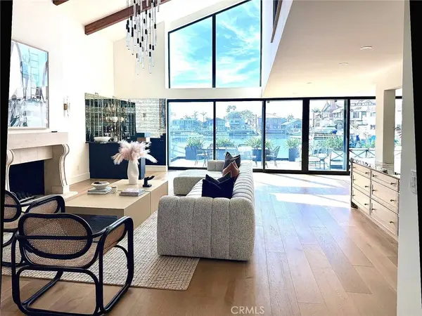 16861 Edgewater, Huntington Beach, CA 92649