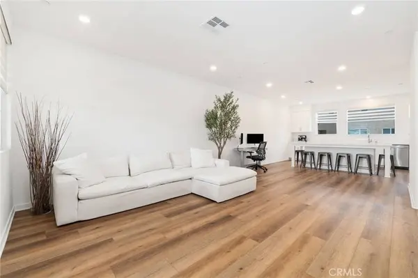 7128 Viceroy Way, Buena Park, CA 90621