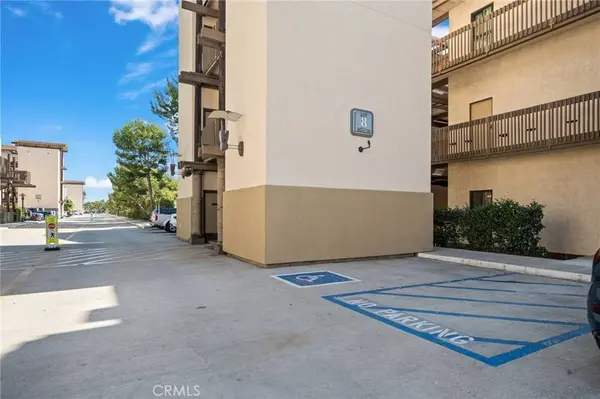 7139 Marina Pacifica DR S #Key 8, Long Beach, CA 90803