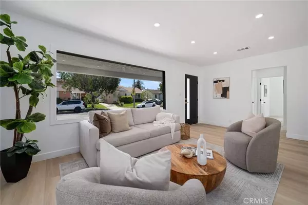 3533 Deerford ST, Lakewood, CA 90712