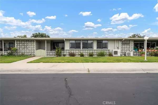 1670 Interlachen RD #43J, Seal Beach, CA 90740