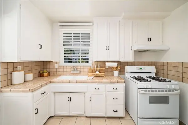 5634 Downey AVE, Lakewood, CA 90712