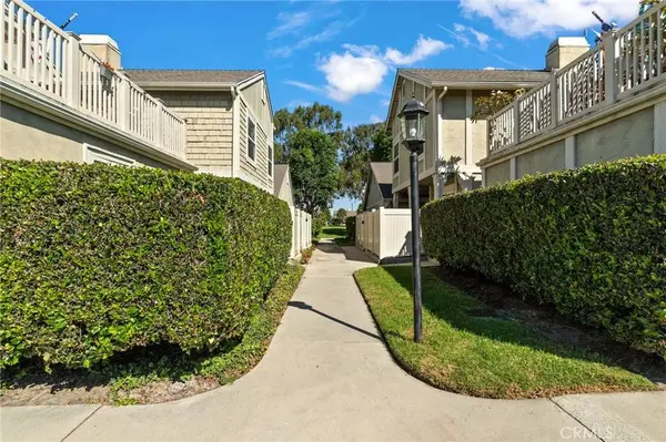 4463 Chase DR #23, Huntington Beach, CA 92649