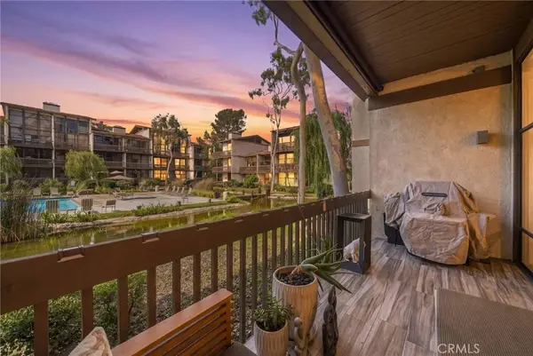 7139 Marina Pacifica DR S #Key 8, Long Beach, CA 90803
