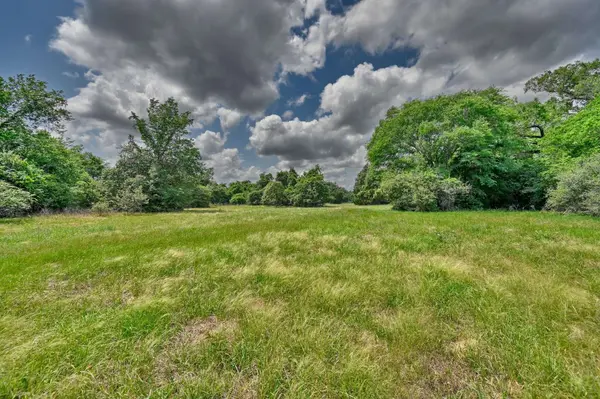 1589 Jeddo RD, Rosanky, TX 78953
