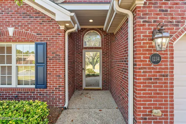 1234 Birkdale DR, Winnabow, NC 28479