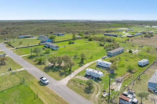 123 Janacek, Rockport, TX 78382