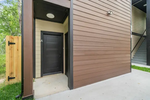 9918 Fillmore, Houston, TX 77029