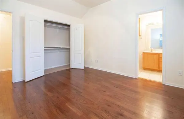 1203 Lovett #1255, Tomball, TX 77375