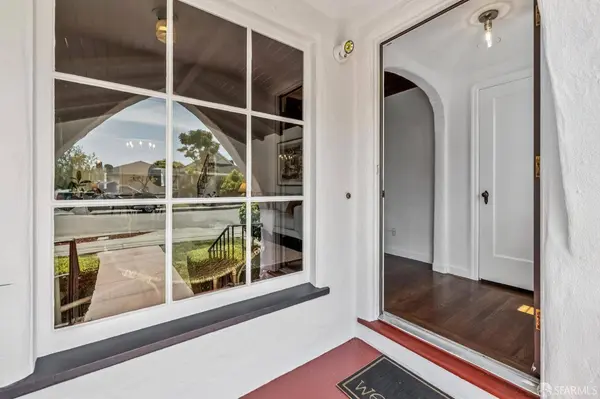 1121 Peach ST, Alameda, CA 94501
