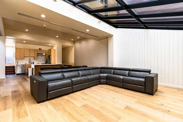 1234 Grant AVE, San Francisco, CA 94133
