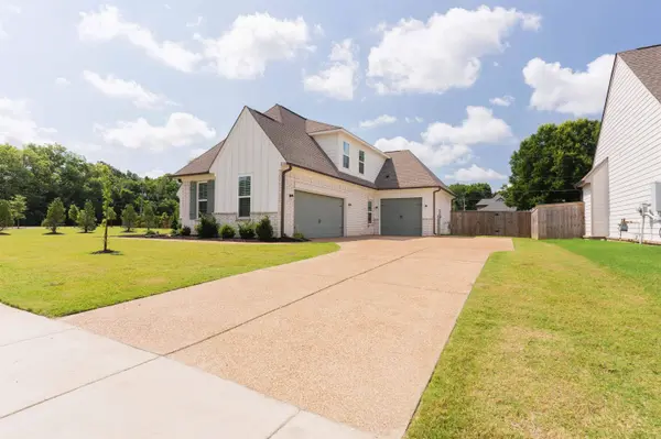 12345 WILSON LAKE DR, Arlington, TN 38002