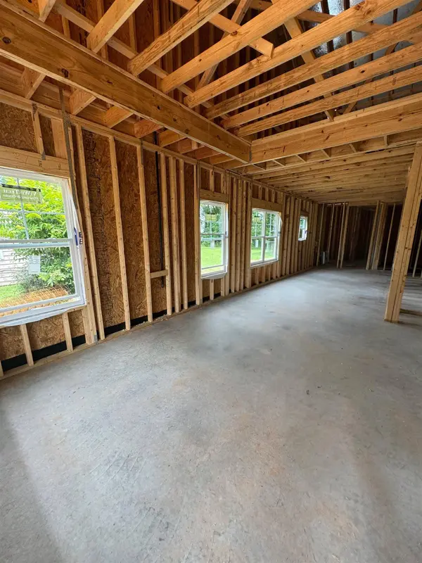 12370 MAIN ST, Somerville, TN 38068