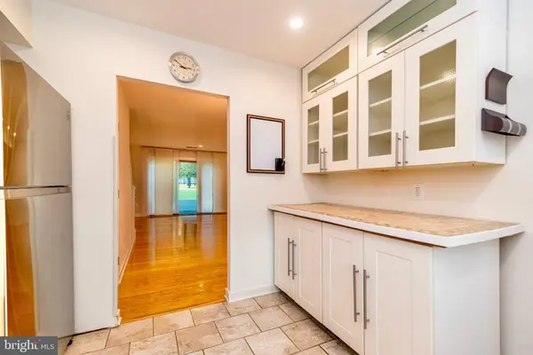 123 HAMPSTEAD DR #123, Ambler, PA 19002