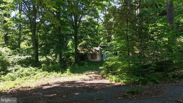 6577 BRADDOCK, Alexandria, VA 22312