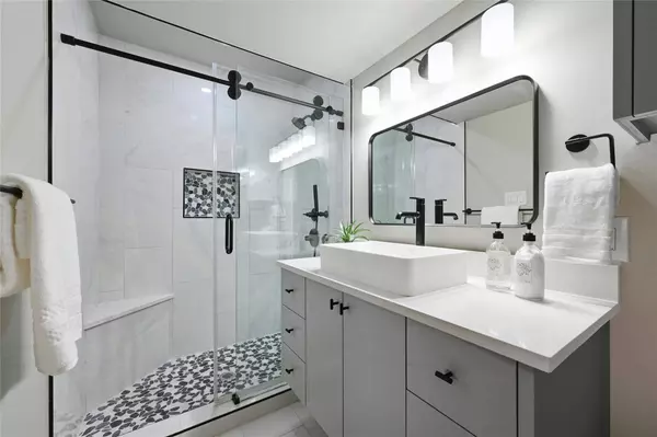 13016 S Madrone TRL, Austin, TX 78737