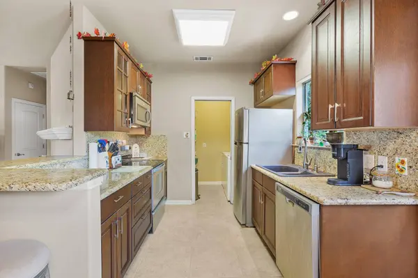 17304 Deer Creek Skyview, Austin, TX 78736