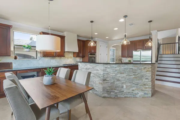 4720 Mont Blanc DR, Bee Cave, TX 78738