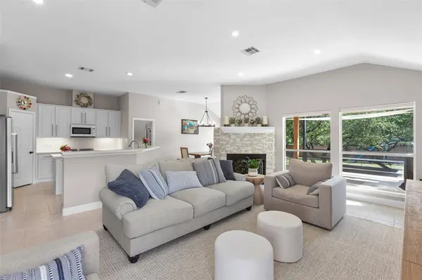 907 Kemp Hills DR, Austin, TX 78737