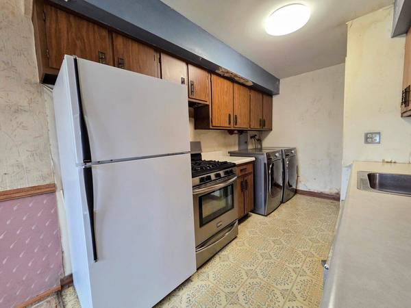 1481 QUAKER LN #117B, Prospect Heights, IL 60070