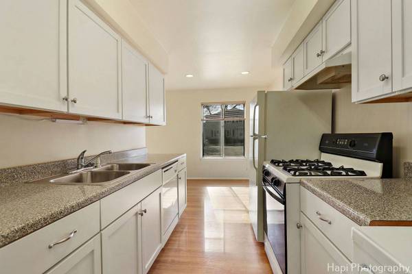 702 E OLD WILLOW RD LN #101B, Prospect Heights, IL 60070