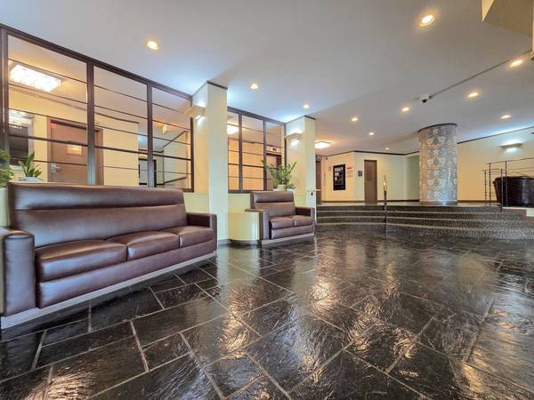 6833 N Kedzie AVE #816, Chicago, IL 60645