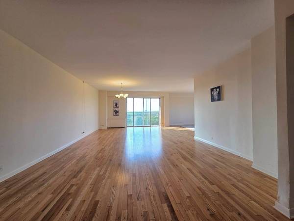 6833 N Kedzie AVE #816, Chicago, IL 60645