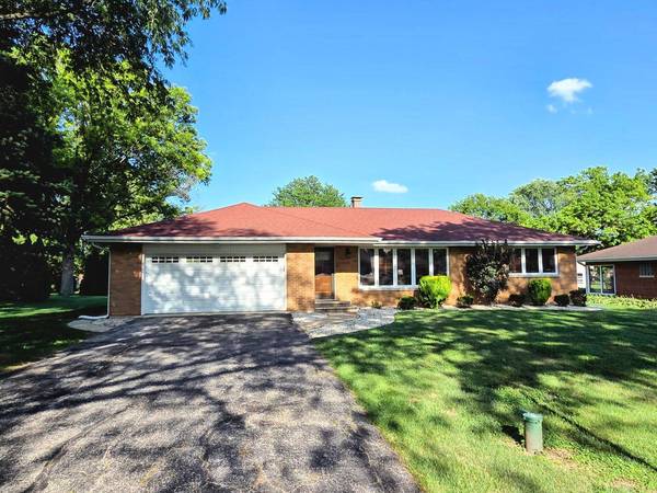 6N525 Baker DR, Itasca, IL 60143