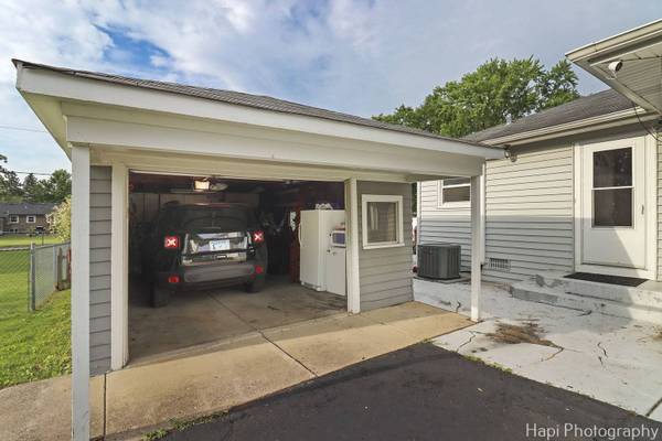 2310 Eastman ST, Rolling Meadows, IL 60008