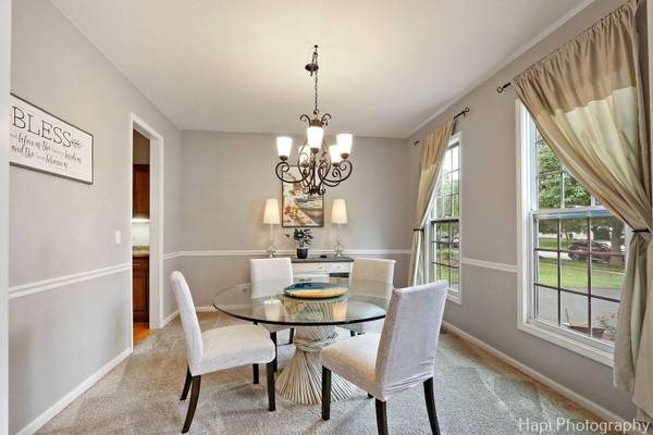 768 Wexford CT, Grayslake, IL 60030