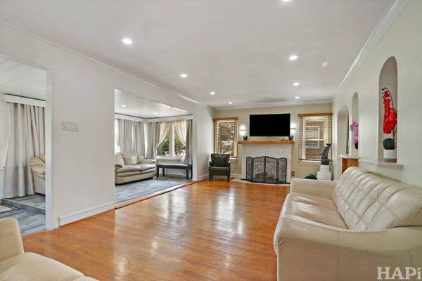 2446 LEYDEN AVE, River Grove, IL 60171