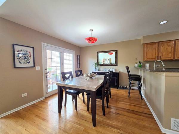 1535 W Ethans Glen DR, Palatine, IL 60067