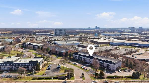 5001 Carriage Way DR #116, Rolling Meadows, IL 60008