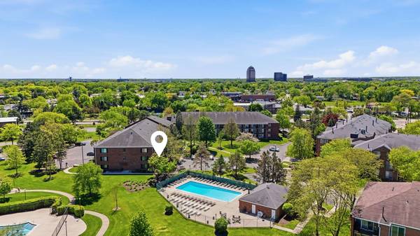 520 Biesterfield RD #119f, Elk Grove Village, IL 60007