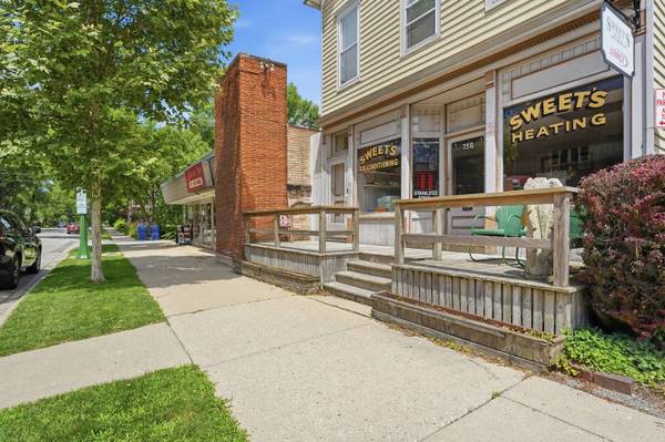 736-740 12TH ST, Wilmette, IL 60091