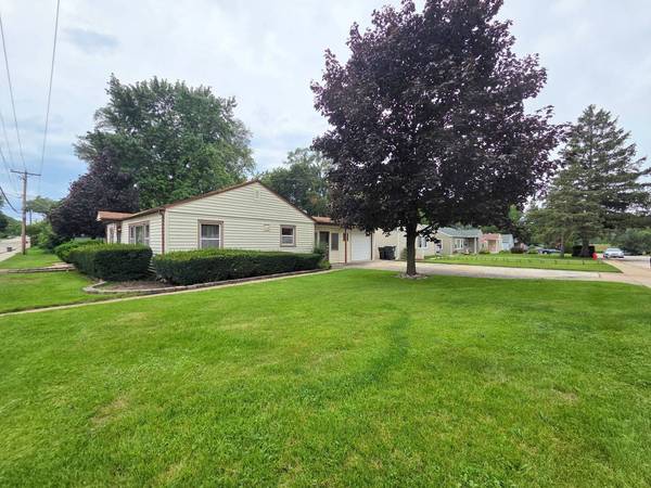 336 E ORCHARD ST, Mundelein, IL 60060