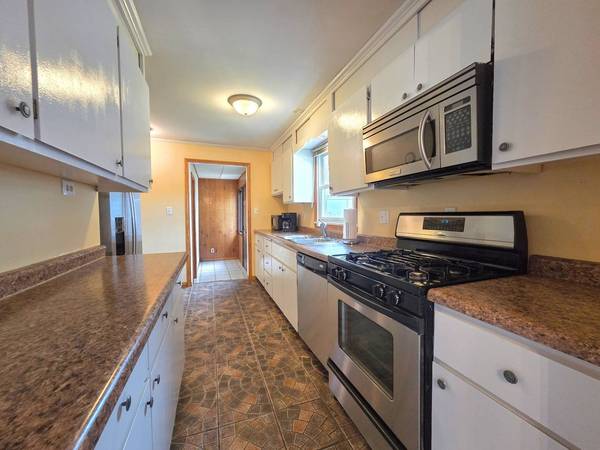 336 E ORCHARD ST, Mundelein, IL 60060
