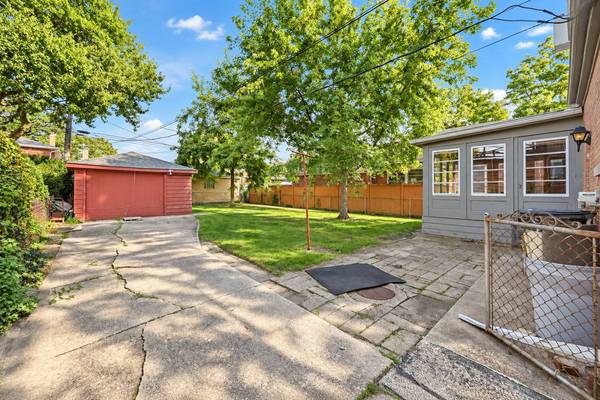 1807 N 78th CT, Elmwood Park, IL 60707