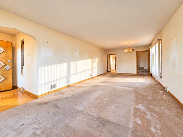 6059 W Lawrence AVE, Chicago, IL 60630